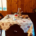 Maison Vallomy Bed & Breakfast Lillianes