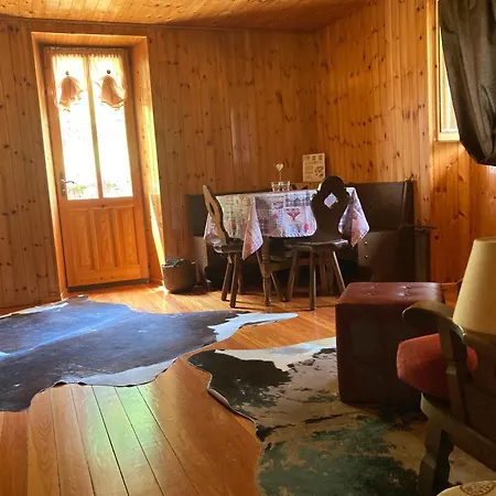 Bed & Breakfast Maison Vallomy *