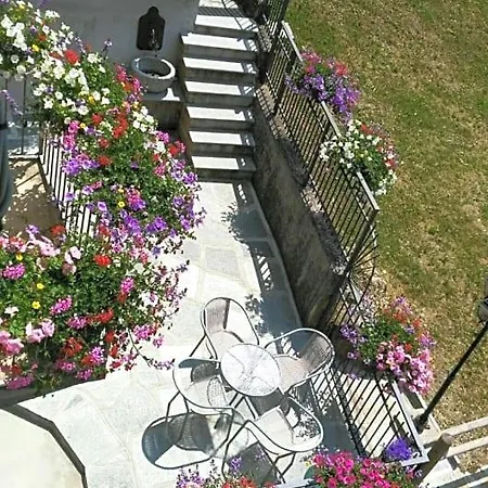Maison Vallomy 3* Lillianes