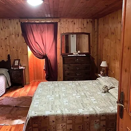 Maison Vallomy 3*