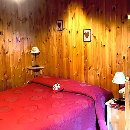 Maison Vallomy 3*