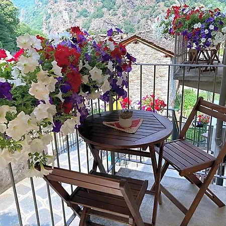 Maison Vallomy Lillianes