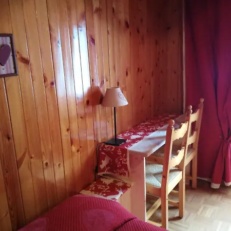 Maison Vallomy *