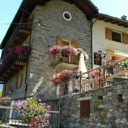 Maison Vallomy
