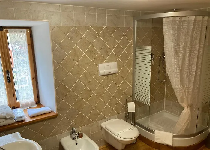 Bed & Breakfast Maison Vallomy Lillianes