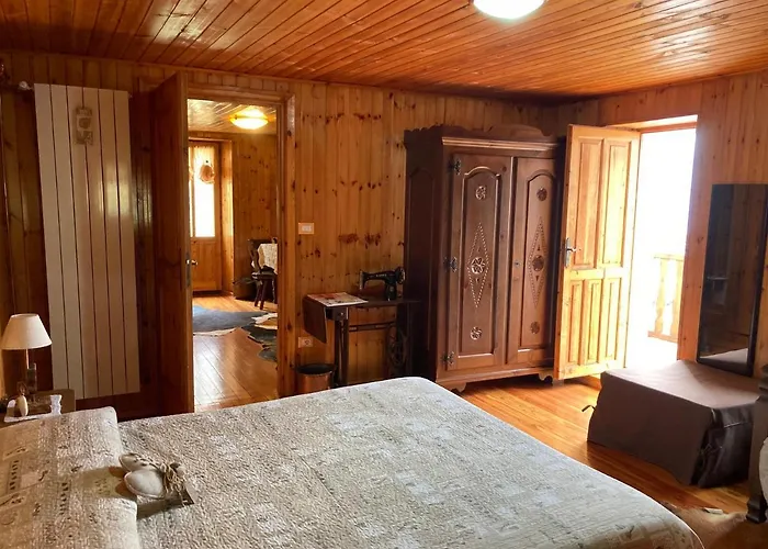 Maison Vallomy Lillianes