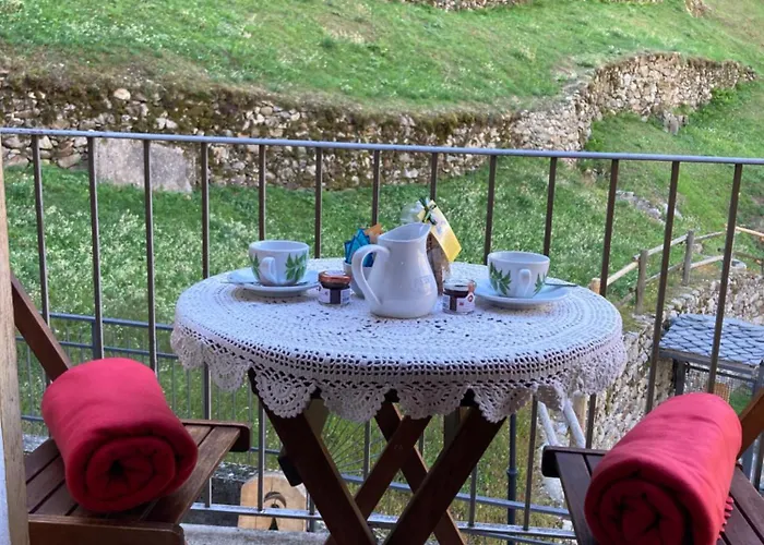 Bed & Breakfast Maison Vallomy Lillianes